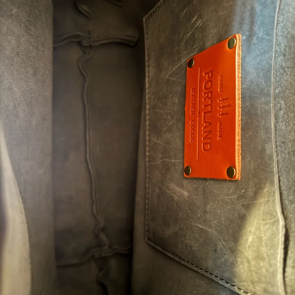 NWT Portland Leather Goods (PLG) Medium Storm Blue Grey Zippered Tote Tan Handle - Picture 5 of 11